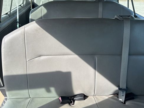 Used 2013 Ford E-350 and Econoline 350 XL image 10