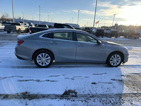 Used 2023 Chevrolet Malibu LT image 11