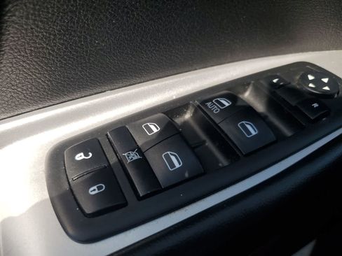 Used 2015 Dodge Journey SXT w/ Flexible Seating Group FWD image 22