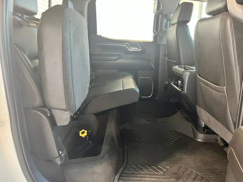 Used 2022 Chevrolet Silverado 1500 RST w/ Convenience Package II AWD/4WD image 30