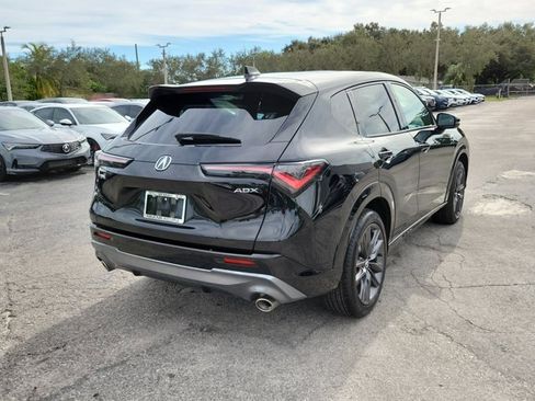 Certified 2025 Acura ADX A-Spec image 4