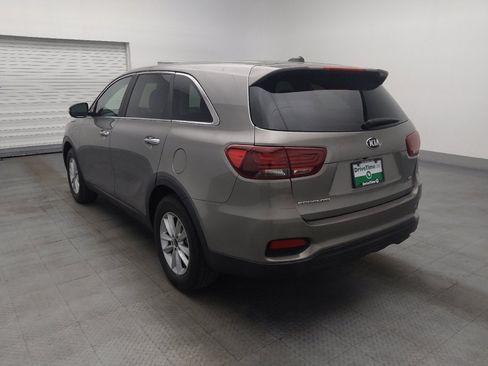 Used 2019 Kia Sorento L FWD image 3