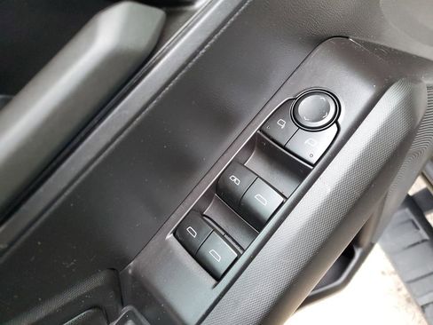 Certified 2023 Chevrolet Colorado Trail Boss w/ Technology Package image 26