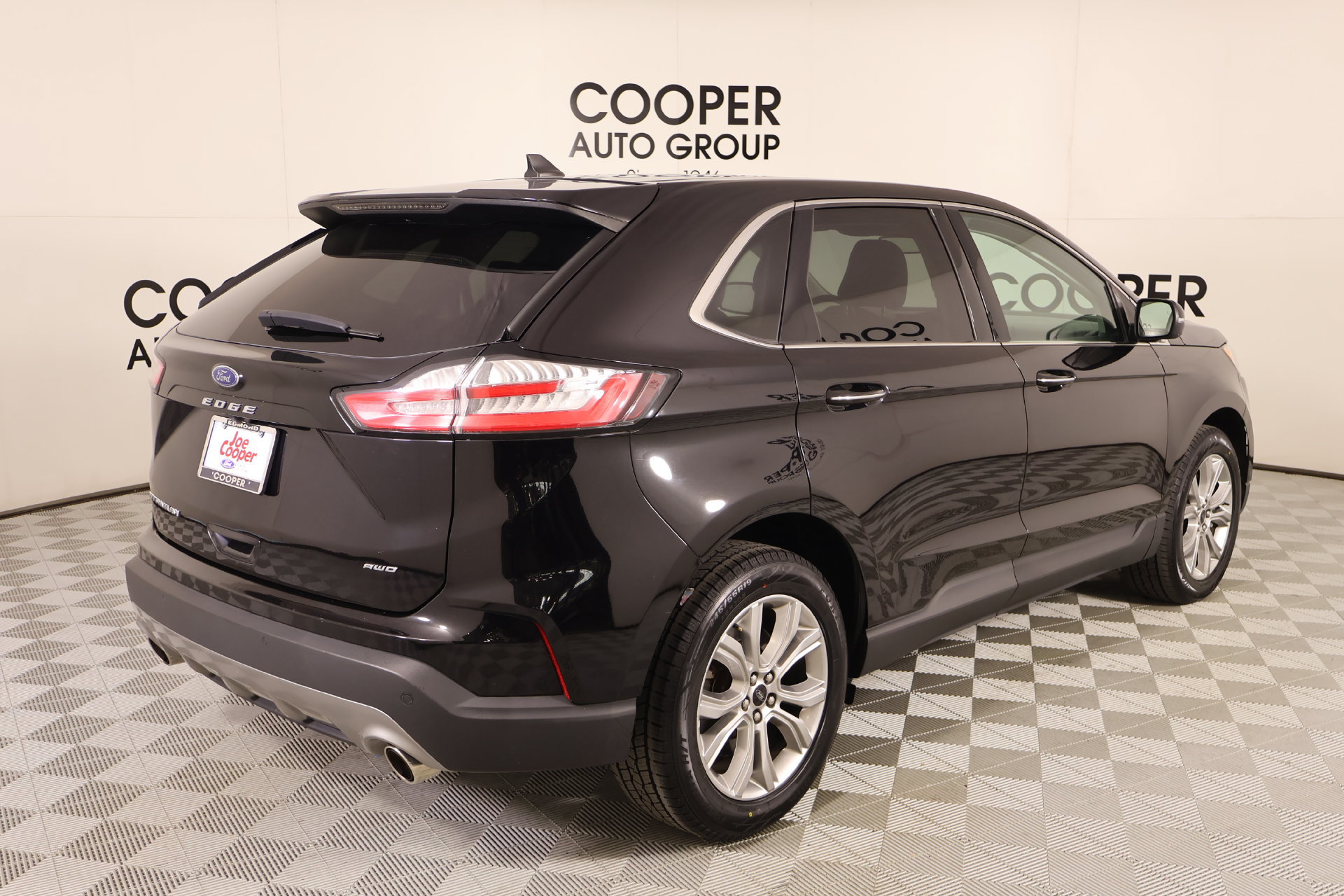 Used 2024 Ford Edge Titanium AWD/4WD image 20