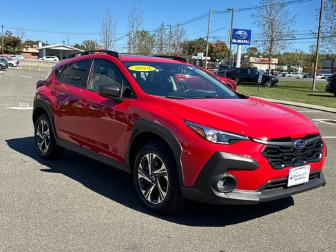 Used 2024 Subaru Crosstrek 2.0i Premium image 5