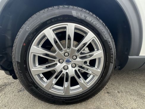 Certified 2025 Ford Explorer Active w/ Active Comfort Package image 12