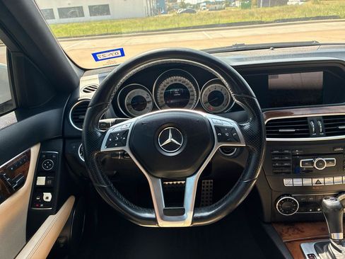 Used 2013 Mercedes-Benz C 300 4MATIC Sedan image 29