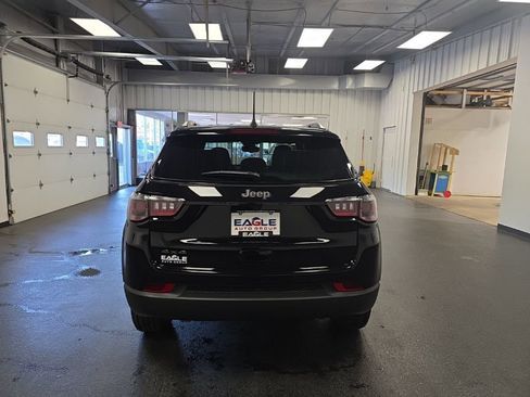 New 2026 Jeep Compass Latitude image 10