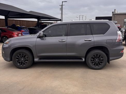 Used 2023 Lexus GX 460 Premium image 4