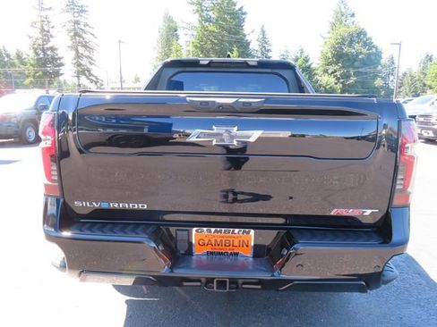 Used 2025 Chevrolet Silverado EV RST AWD/4WD image 7