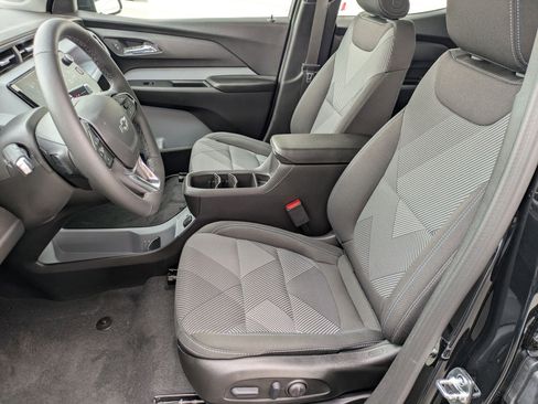 New 2027 Chevrolet Bolt LT w/ Comfort Package image 10