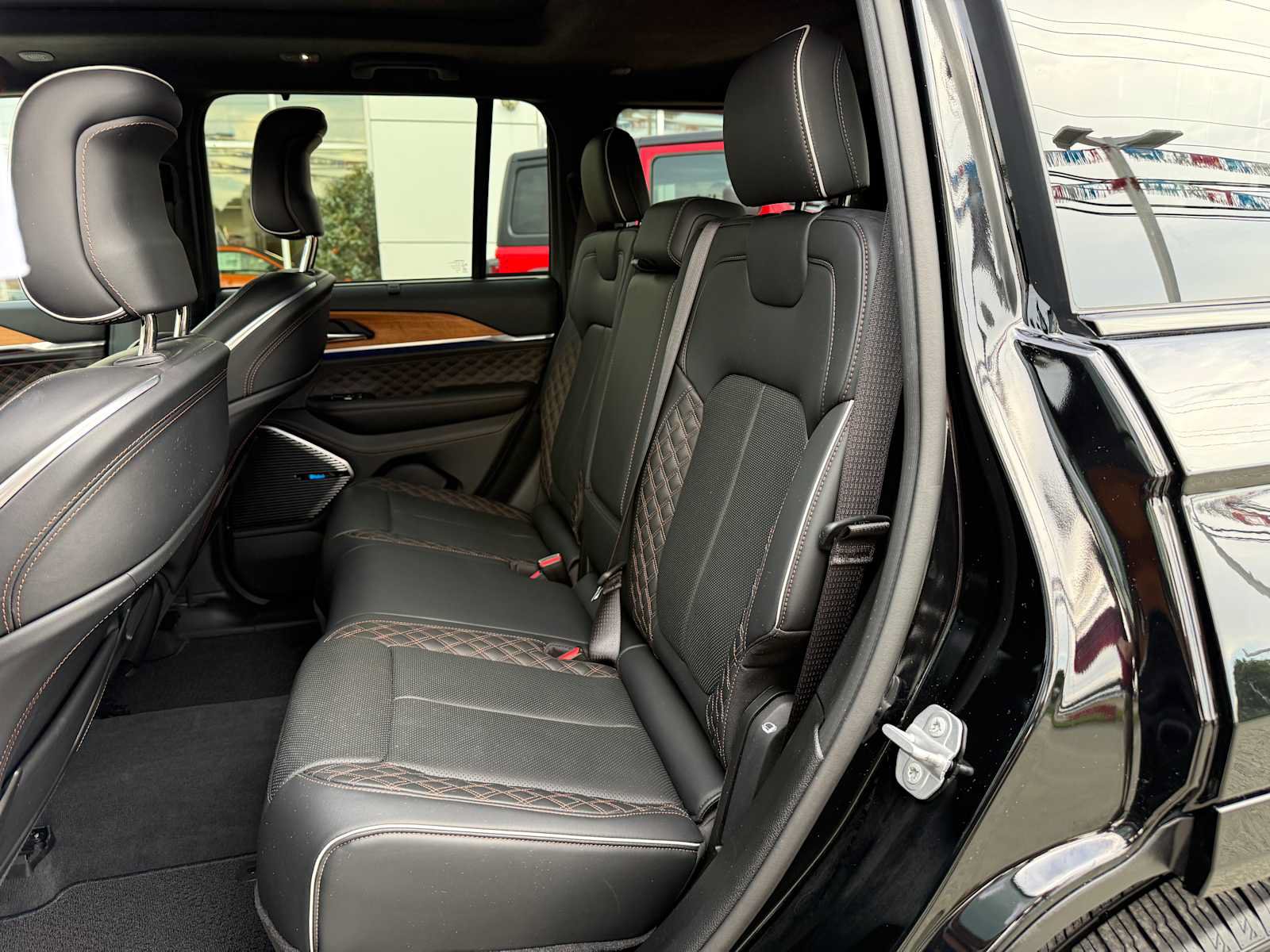 Certified 2023 Jeep Grand Cherokee Summit AWD/4WD image 22