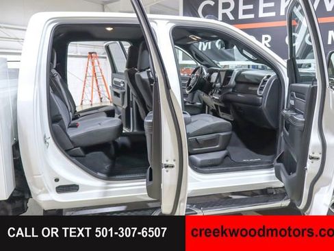 Used 2024 RAM 2500 Big Horn AWD/4WD image 40