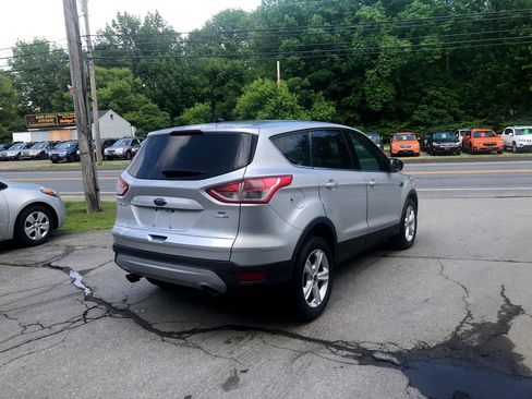 Used 2014 Ford Escape SE image 5