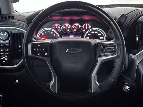 Used 2020 Chevrolet Silverado 1500 RST AWD/4WD image 32