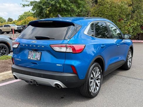 Used 2020 Ford Escape Titanium AWD/4WD image 7