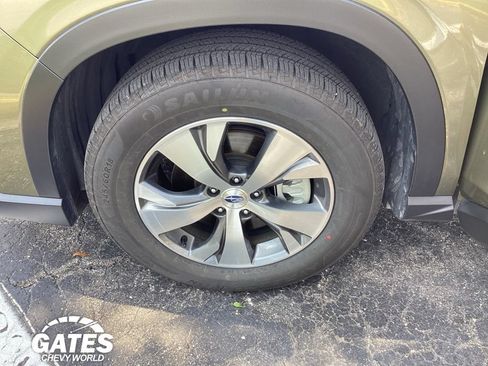 Used 2025 Subaru Ascent Premium AWD/4WD image 30