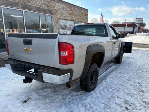 Used 2007 Chevrolet Silverado 2500 W/T w/ Snow Plow Prep Package image 7