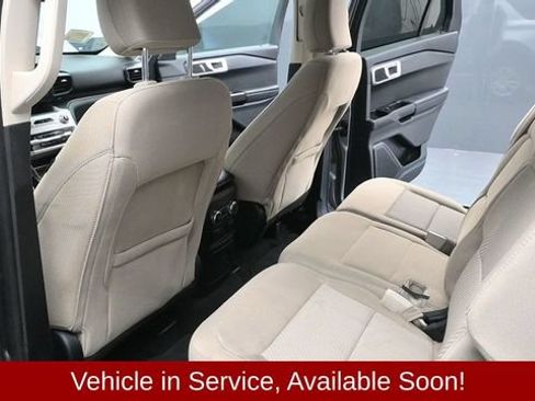 Used 2021 Ford Explorer 4WD image 13