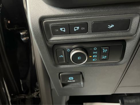 Used 2024 Ford F150 XLT w/ Equipment Group 302A MID image 33