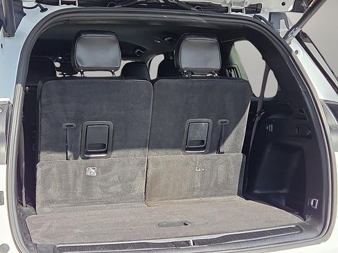 Used 2021 Jeep Grand Cherokee L Laredo image 9