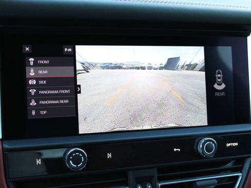 Certified 2024 Porsche Macan S image 20