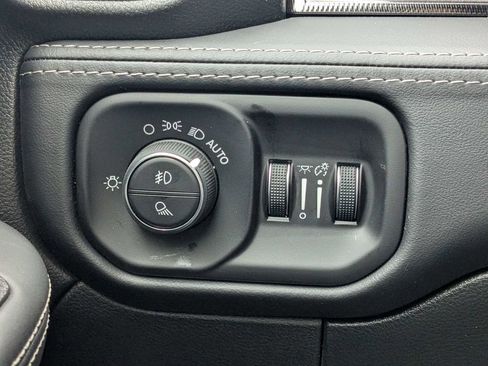 New 2026 RAM 2500 4x4 Crew Cab image 22