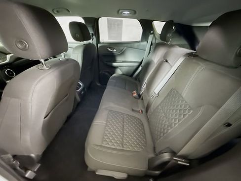 Used 2020 Chevrolet Blazer LT image 23