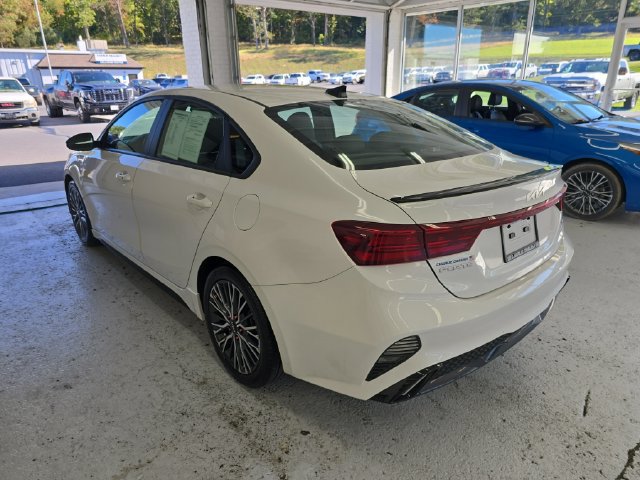 Certified 2023 Kia Forte GT-Line FWD image 3