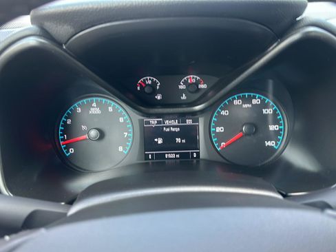 Used 2021 Chevrolet Colorado LT w/ LT Convenience Package AWD/4WD image 22