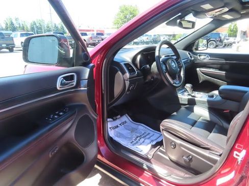 Used 2018 Jeep Grand Cherokee Trailhawk w/ Trailhawk Luxury Group AWD/4WD image 20