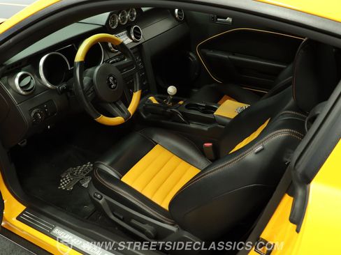 Used 2008 Ford Mustang Shelby GT500 RWD image 4