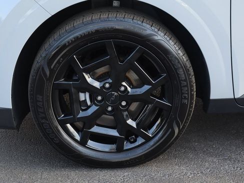 Used 2026 Kia Carnival SX Prestige FWD image 34