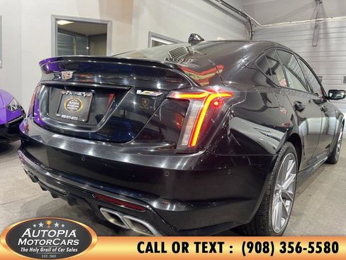 Used 2022 Cadillac CT5 V image 52