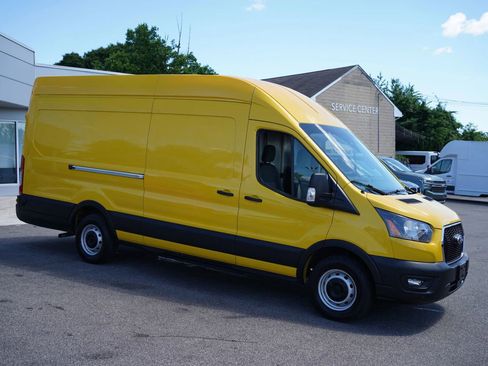 Used 2021 Ford Transit 250 148 High Roof Extended w/ Parcel Delivery Package RWD image 7