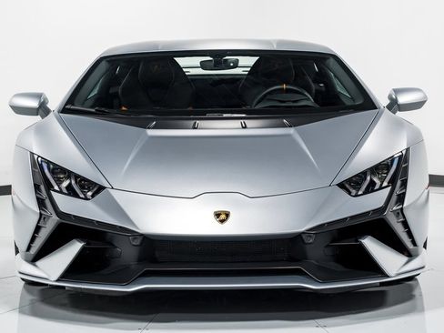Used 2023 Lamborghini Huracan Tecnica RWD image 8