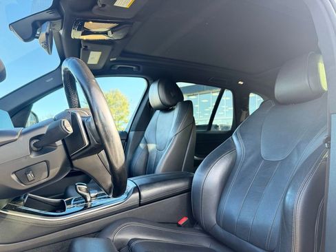 Used 2019 BMW X5 xDrive40i w/ Convenience Package image 17