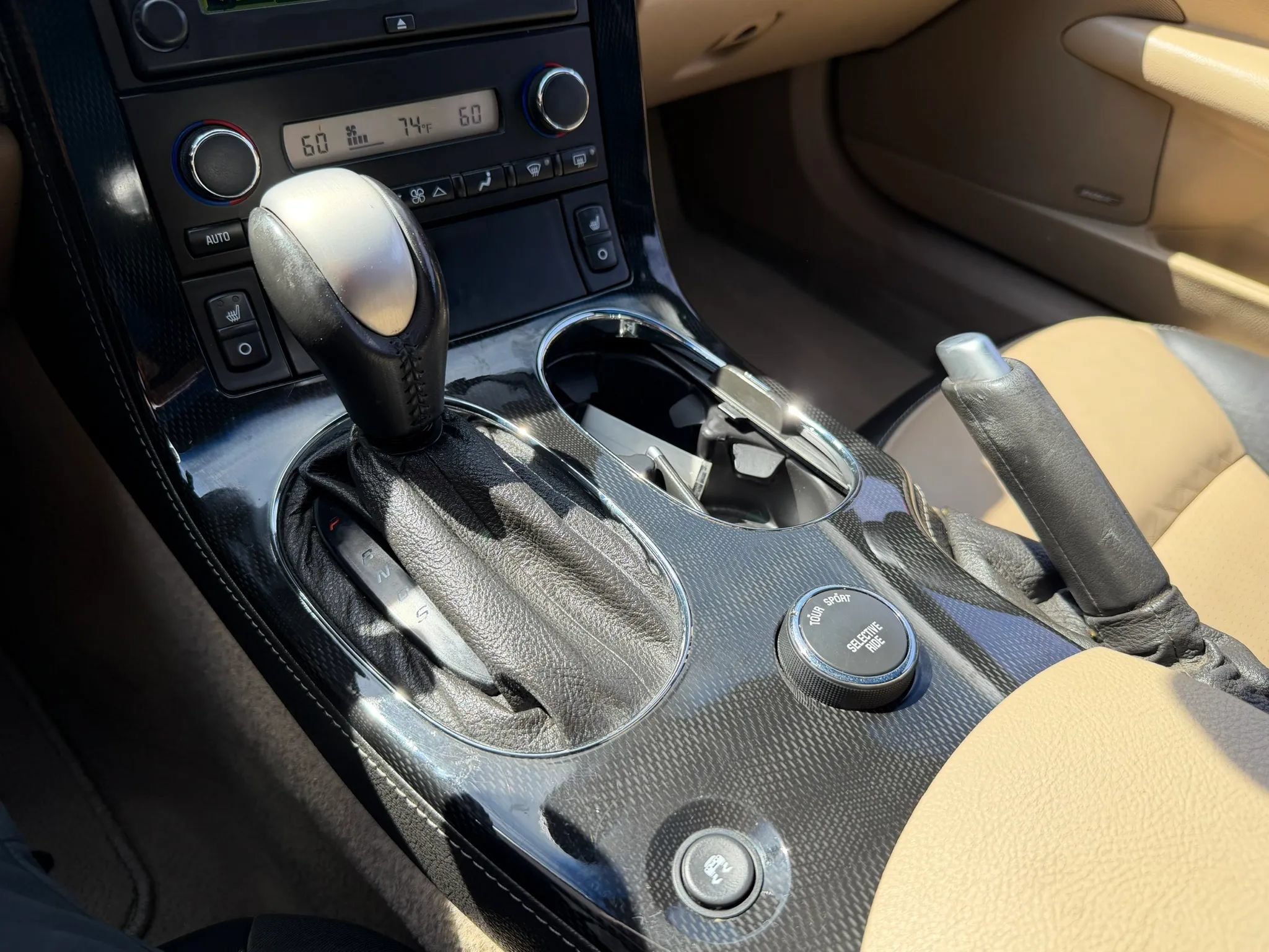 Used 2009 Chevrolet Corvette Coupe w/ Preferred Equipment Group RWD image 18