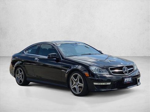 Used 2014 Mercedes-Benz C 63 AMG Coupe image 3
