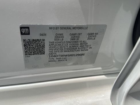 Used 2024 Cadillac CT5 Premium Luxury w/ Parking Package AWD/4WD image 10