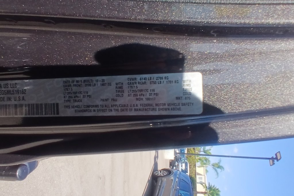 Used 2021 Jeep Gladiator Mojave w/ Trailer Tow Package AWD/4WD image 19