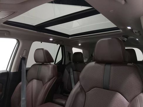Used 2024 Honda Pilot Elite image 15