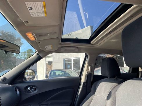 Used 2011 Nissan Juke SV image 15