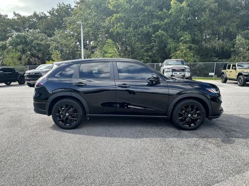Used 2024 Honda HR-V Sport image 9