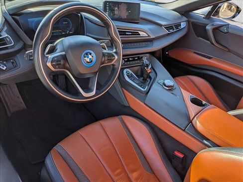 Used 2019 BMW i8 Coupe image 9