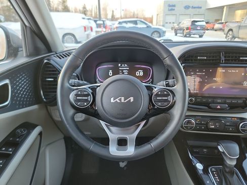 Used 2024 Kia Soul EX image 14