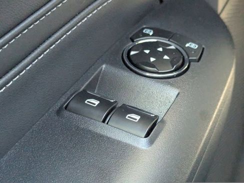 New 2025 Ford Mustang Premium image 23