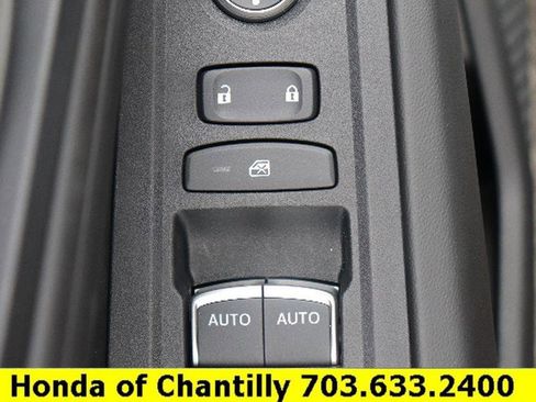 Certified 2025 Honda Accord EX-L image 22