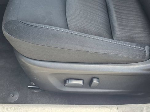 Used 2024 Nissan Altima 2.5 SV FWD image 28