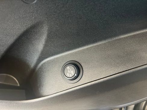 Certified 2021 Chevrolet Equinox LT FWD image 27
